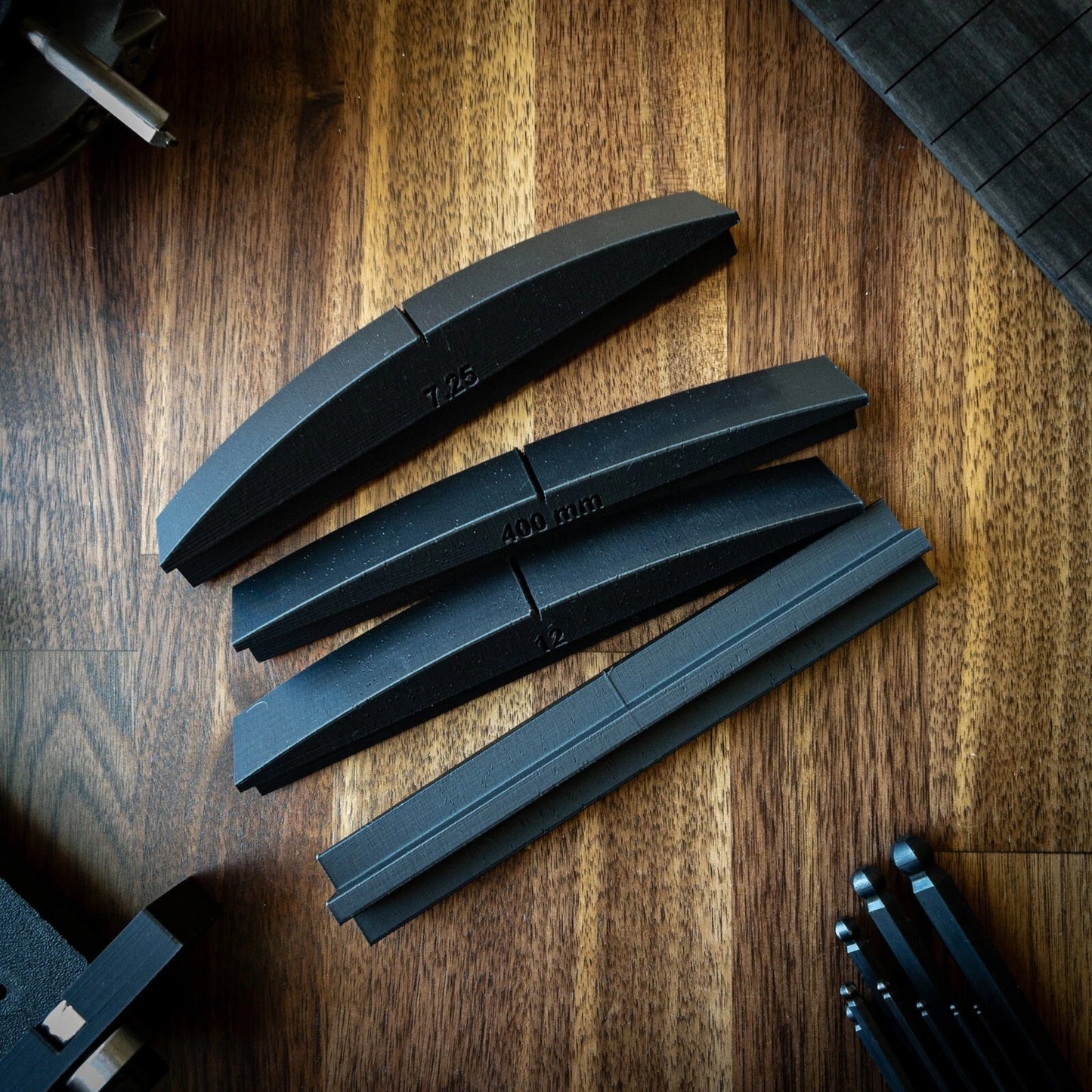 T-shaped radius inserts in 7.25", 400mm, and 12" radii